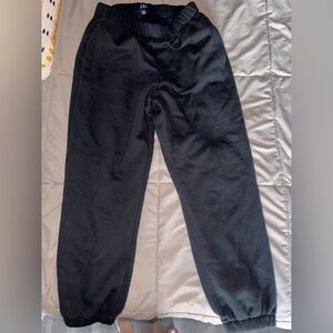 Women’s black GAP sweatpants size medium